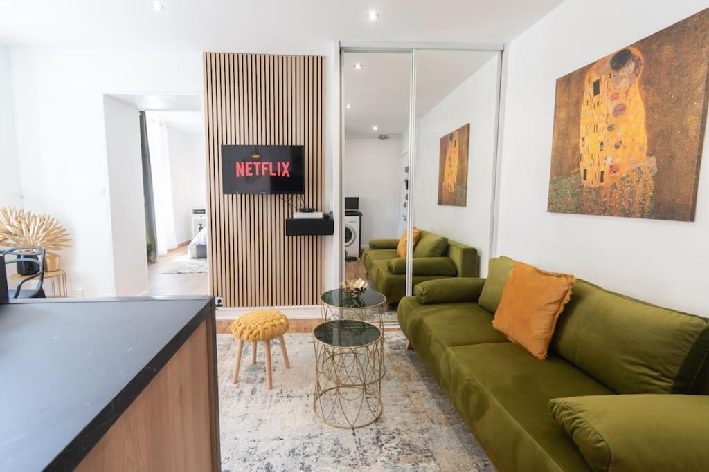 Parisian & Chic Appartement -15 Min From Paris Center Ivry-sur-Seine Ngoại thất bức ảnh