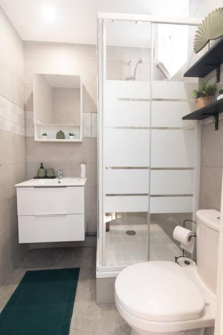 Parisian & Chic Appartement -15 Min From Paris Center Ivry-sur-Seine Ngoại thất bức ảnh